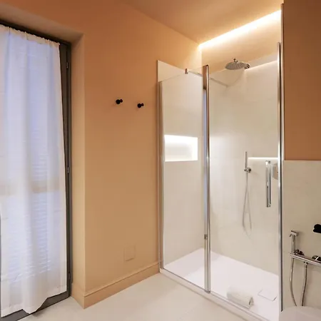 Апартаменты All'angolo Deluxe Альба